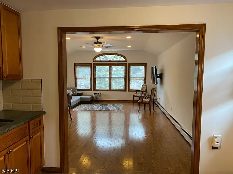 43 Martha Ave #2 — Photo 6