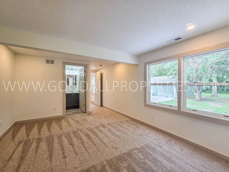 32357 Homestead Cir — Photo 12