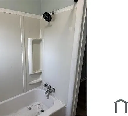 1310 Pirl St — Photo 2