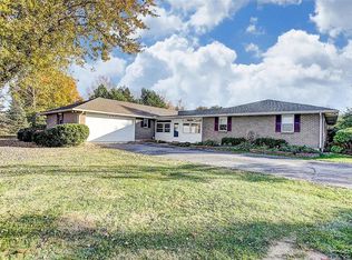 6190 Studebaker Rd, Tipp City, OH 45371