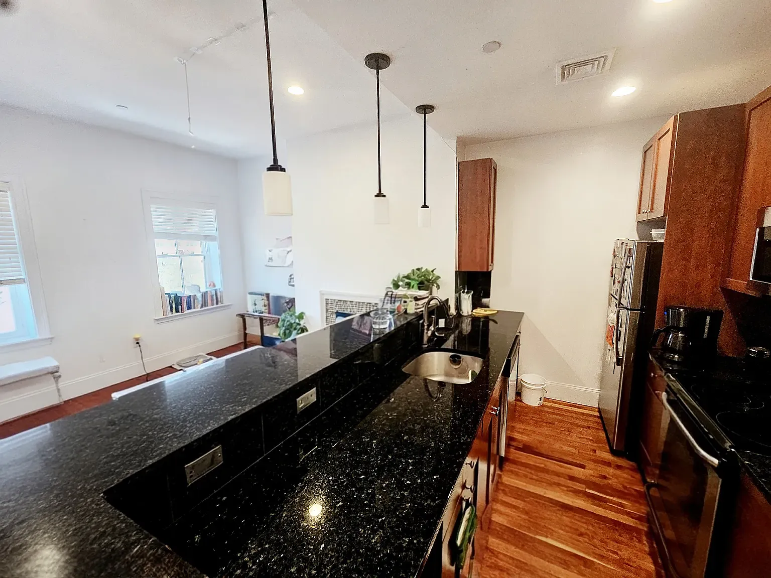 1 bed, 550 sqft, $2,850 — Photo 4