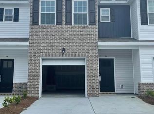 94 Horizon Ln, Richmond Hill, GA 31324