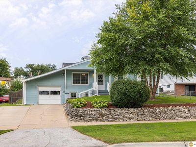 7709 S 42nd St, Bellevue, NE, 68147