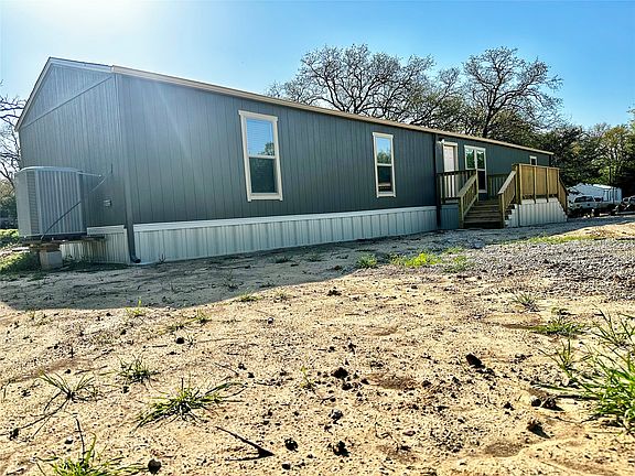 2nd image of 353 Conastoga Rd