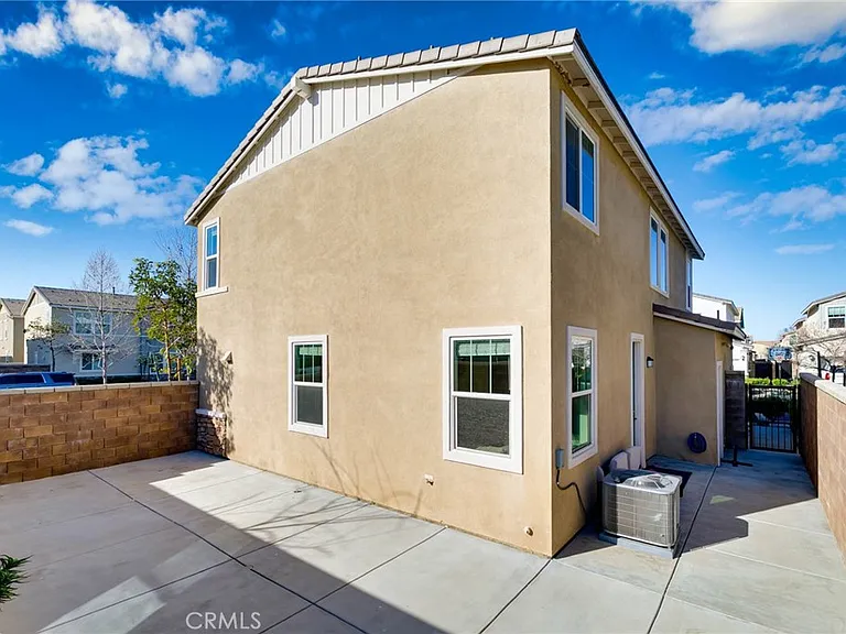 16746 Stags Leap Ln — Photo 33