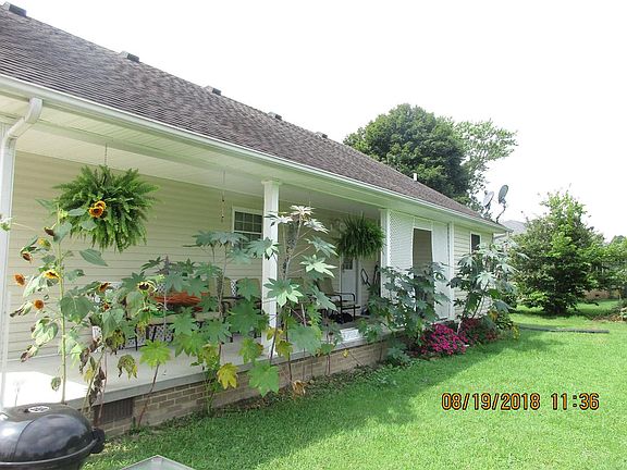 3rd image of 2101 Stafford St