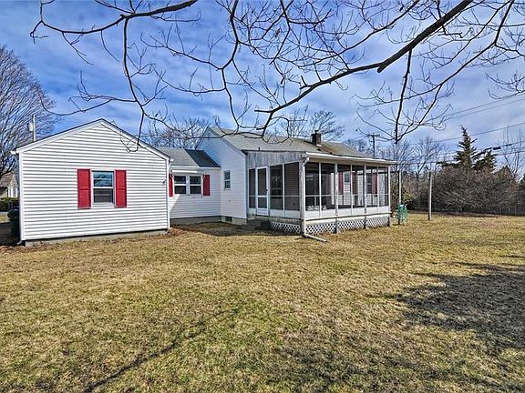 4th image of 21 Ironwood Ct
