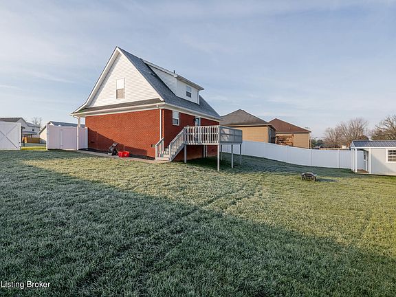 4th image of 254 Meadowcrest Dr