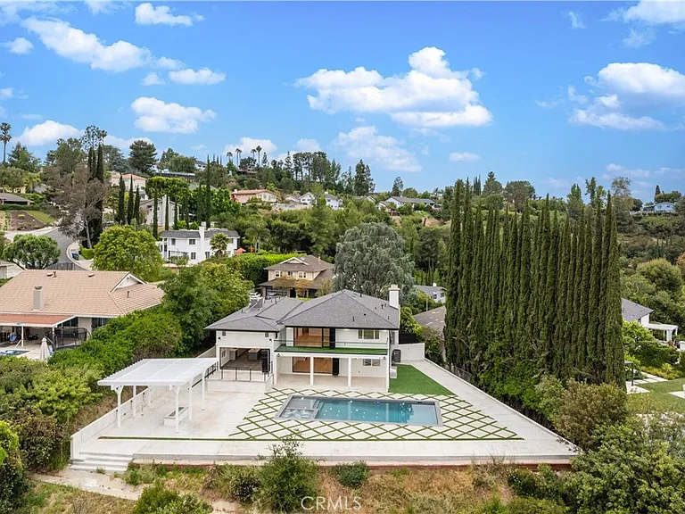 19660 Valdez Dr — Photo 37