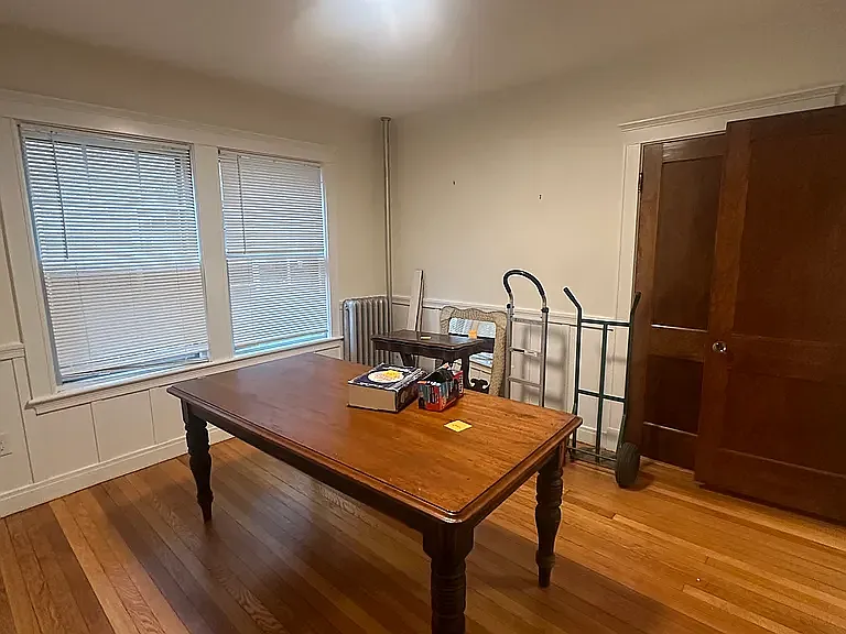 33 Concord Ave — Photo 6