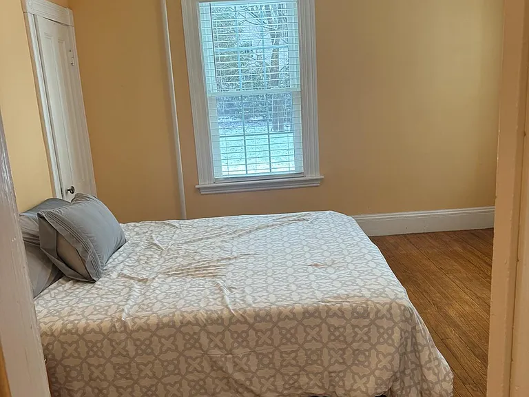 31 Glendale Rd #2 — Photo 17