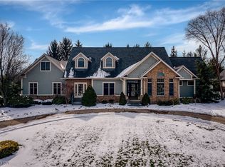 315 Spyglass Dr, Akron, OH