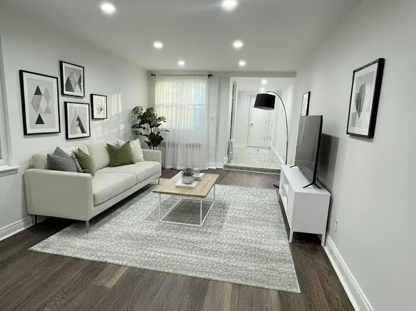 615 Avenue Y image 1 of 6