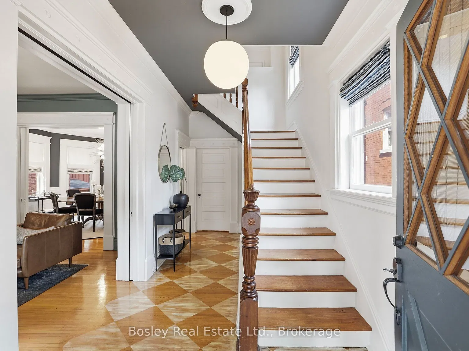 4 bed, $25,000 — Photo 3