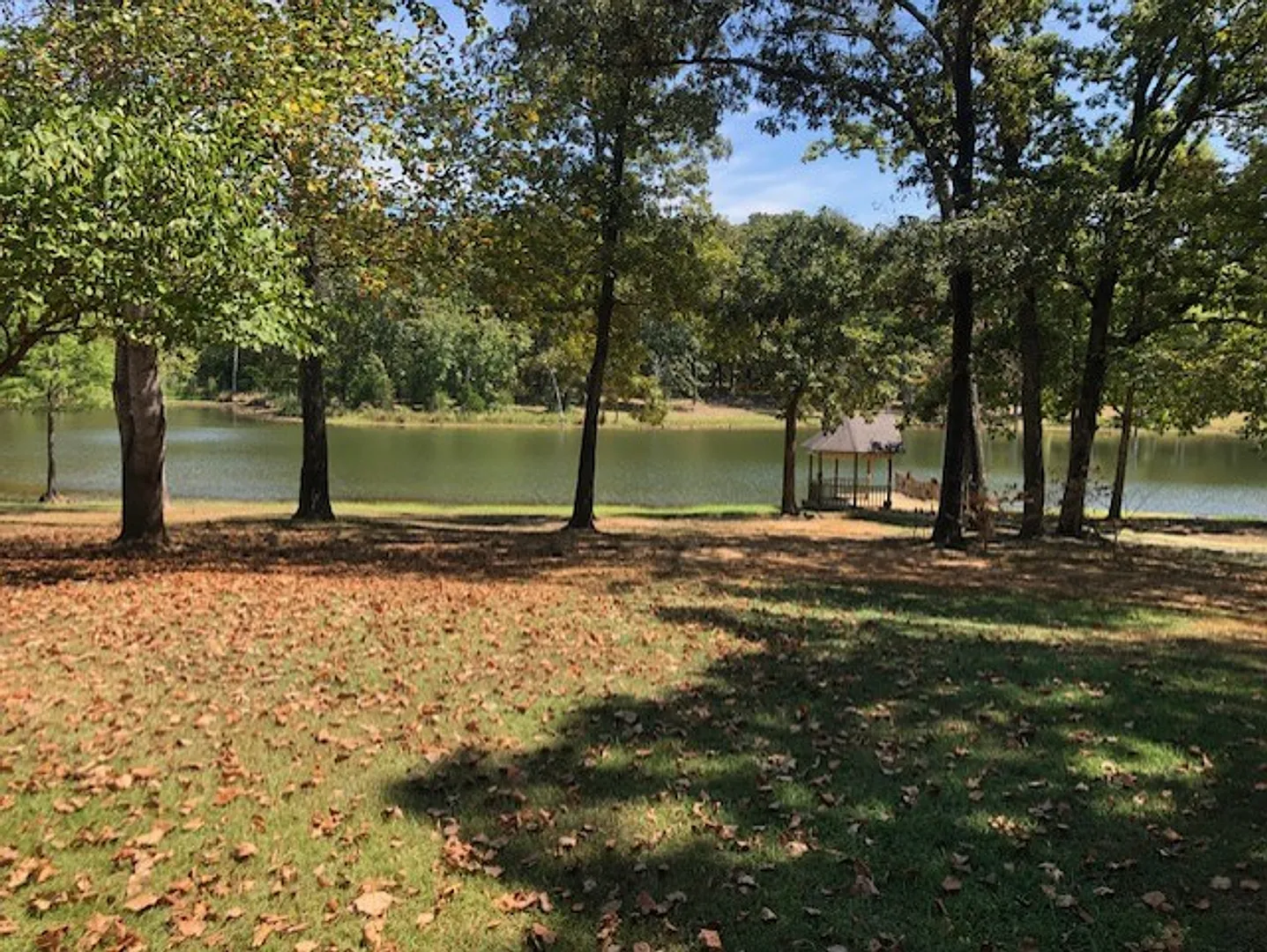 101 Edgewater Cove — Photo 3