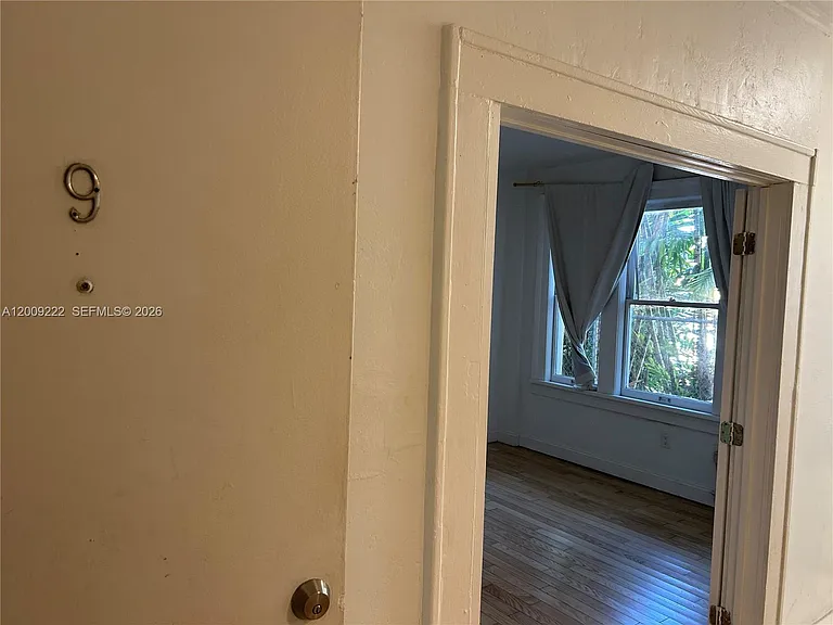 1615 Pennsylvania Ave #9 — Photo 12