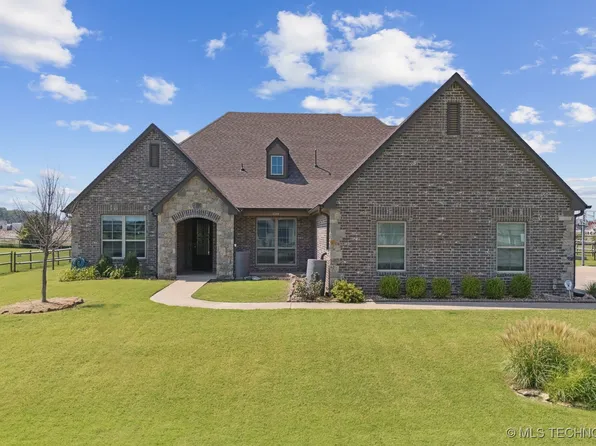 15010 E 82nd St N, Owasso, OK 74055