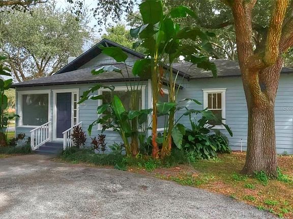 2nd image of 2301 Peel Ave