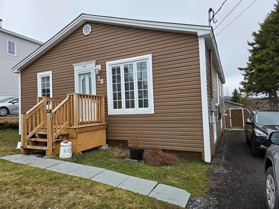 1st image of 18 Bayview Heights