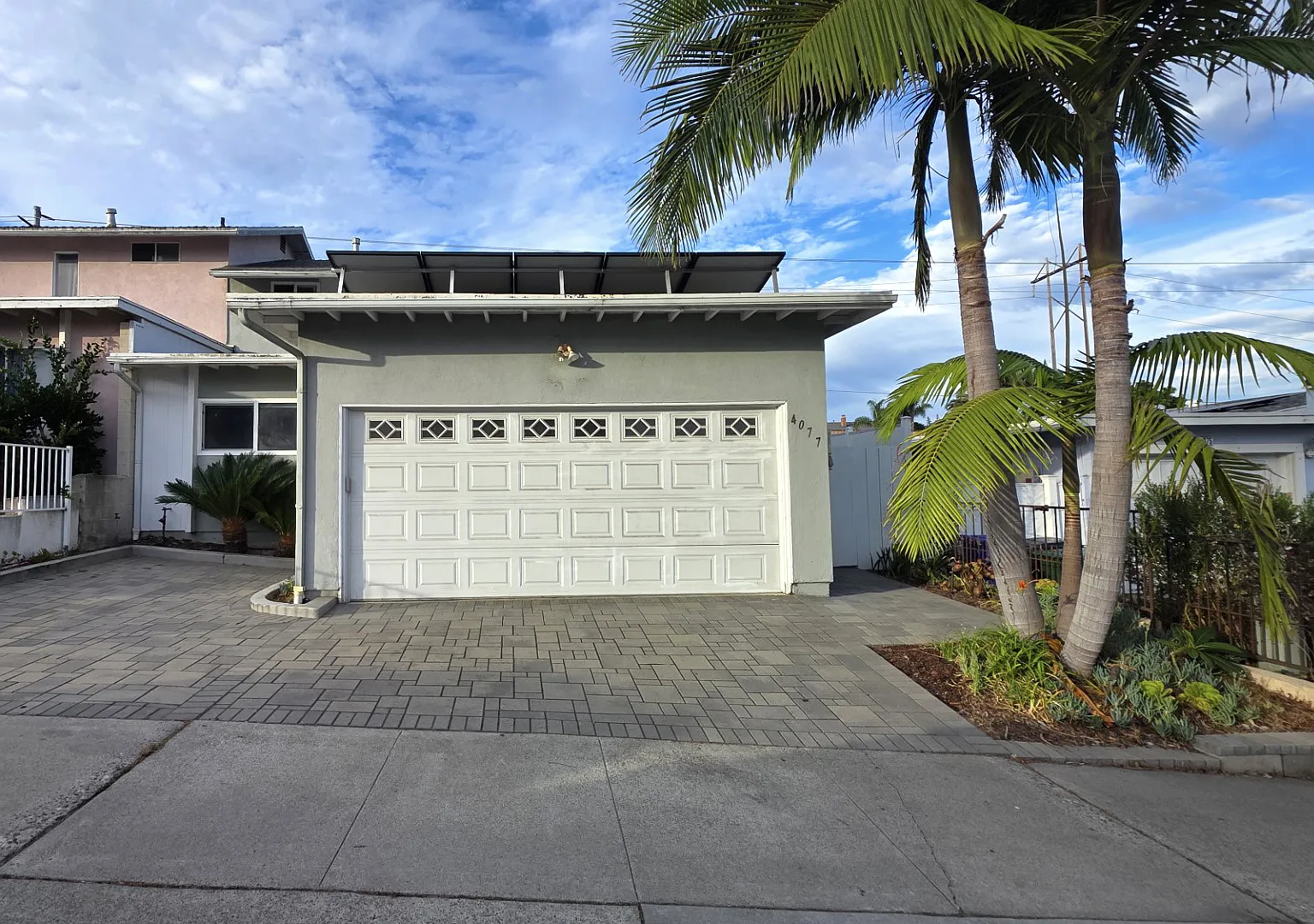 3 bed, 1280 sqft, $3,500 — Photo 1