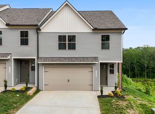 1626 Bennett Village Dr, Maryville, TN 37804