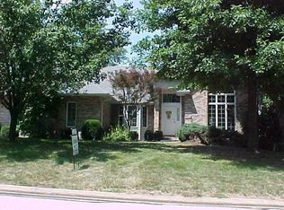 2209 Oakbrook Ct, Quincy, IL 62305