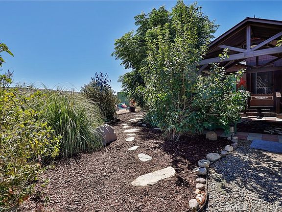 3rd image of 39550 S Kirby Rd