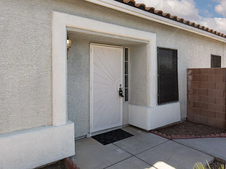 3790 Crest Horn Dr — Photo 4
