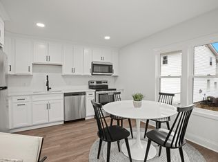 421 Shelton Rd #B, Trumbull, CT 06611