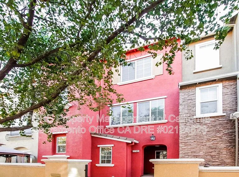 1749 Camino Real Way — Photo 21