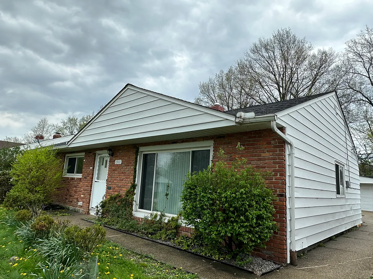 Building Photo - 1311 Ranchland Dr