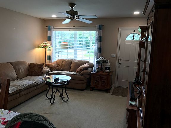 4th image of 10620 Windsmont Ct