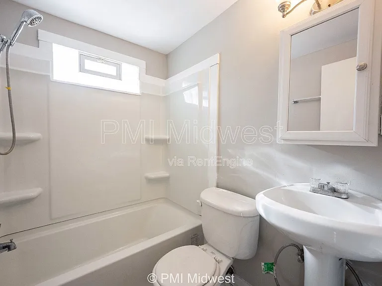 1859 W 60th St — Photo 14