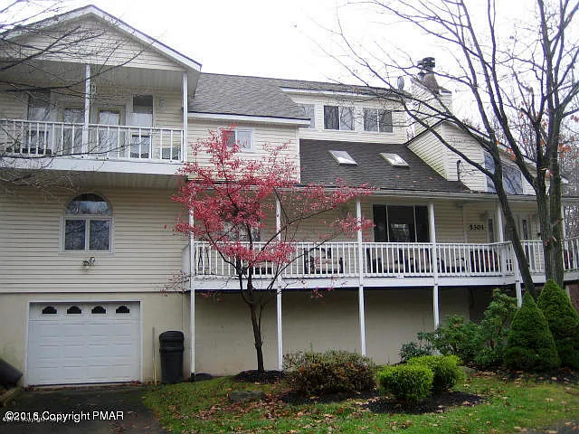 2774 Long Pond Rd photo 1