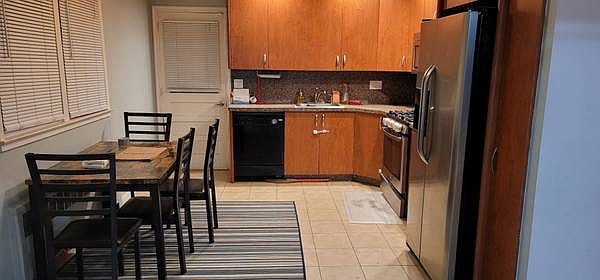 1st image of 25 University Ave APT 1