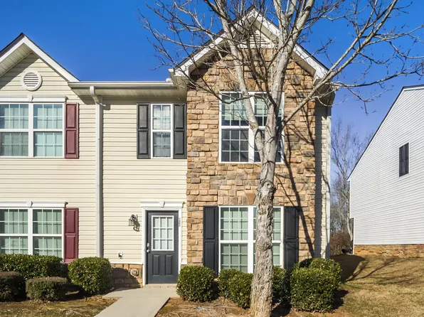 1902 Grove Way, Hampton, GA 30228