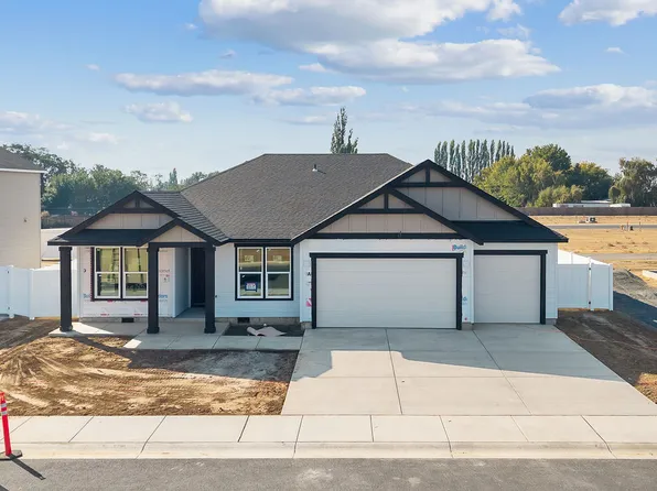 844 J St NE, Quincy, WA 98848