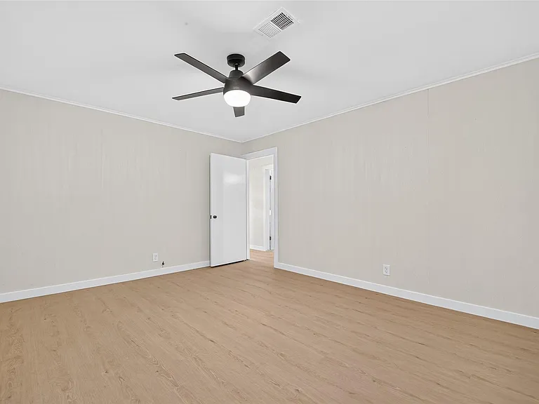 6131 Birdwood Rd — Photo 17