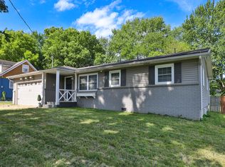 1121 S John Avenue, Springfield, MO 65804
