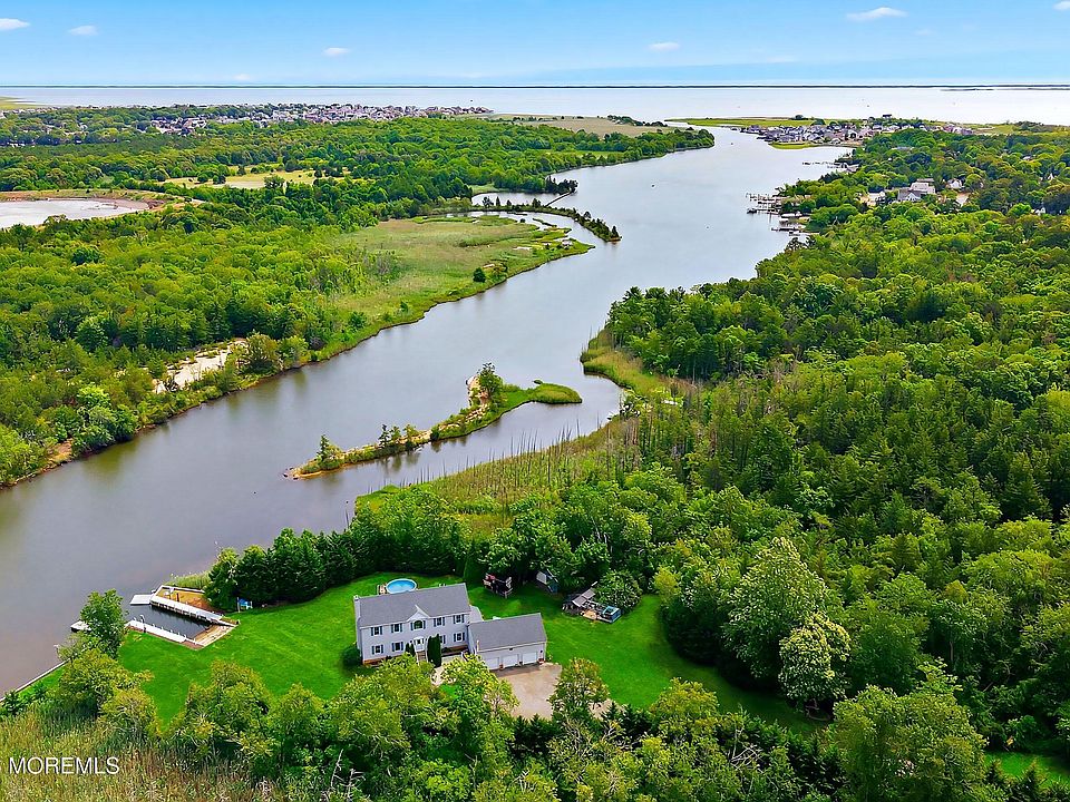 1st image of 19 Bay Parkway