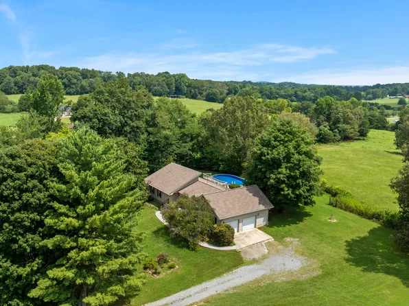 151 N Fork Loop, Madisonville, TN 37354