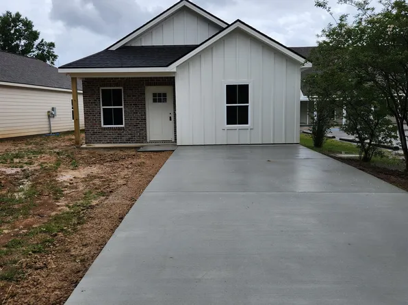 302 Ann Ave, Sulphur, LA 70663