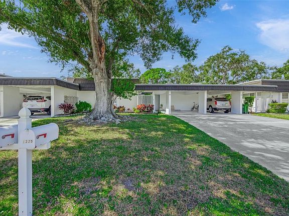2nd image of 1325 GLEN OAKS DRIVE E #133