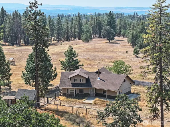 2220 Glenwood Highway, Goldendale, WA 98620