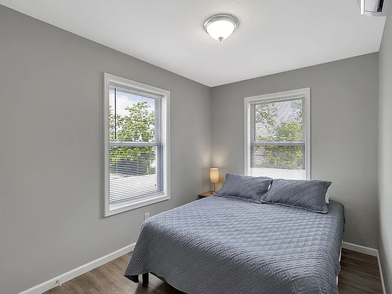 8926 Franklin Ave #B — Photo 8