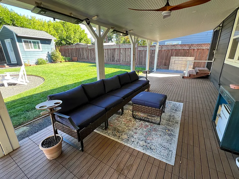 21556 Lake Chabot Rd — Photo 38