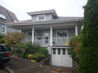 1705 41st Ave SW, Seattle, WA 98116