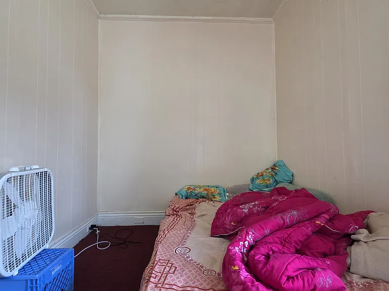 1029 E Ferry St #1 — Photo 9
