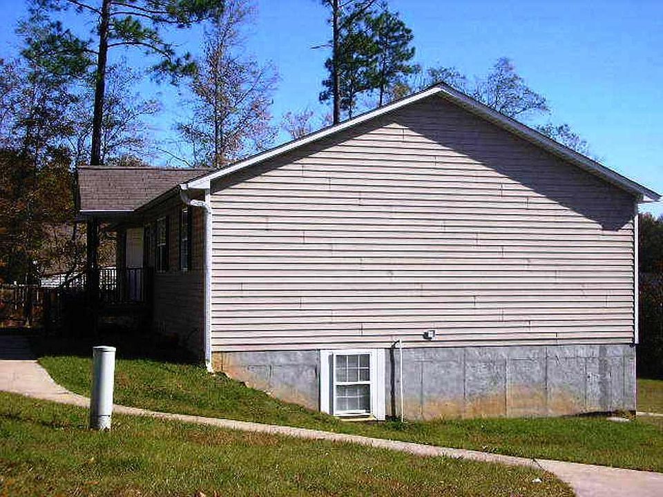 121 Irish Lane