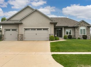 3455 Newcastle Rd, Marion, IA 52302